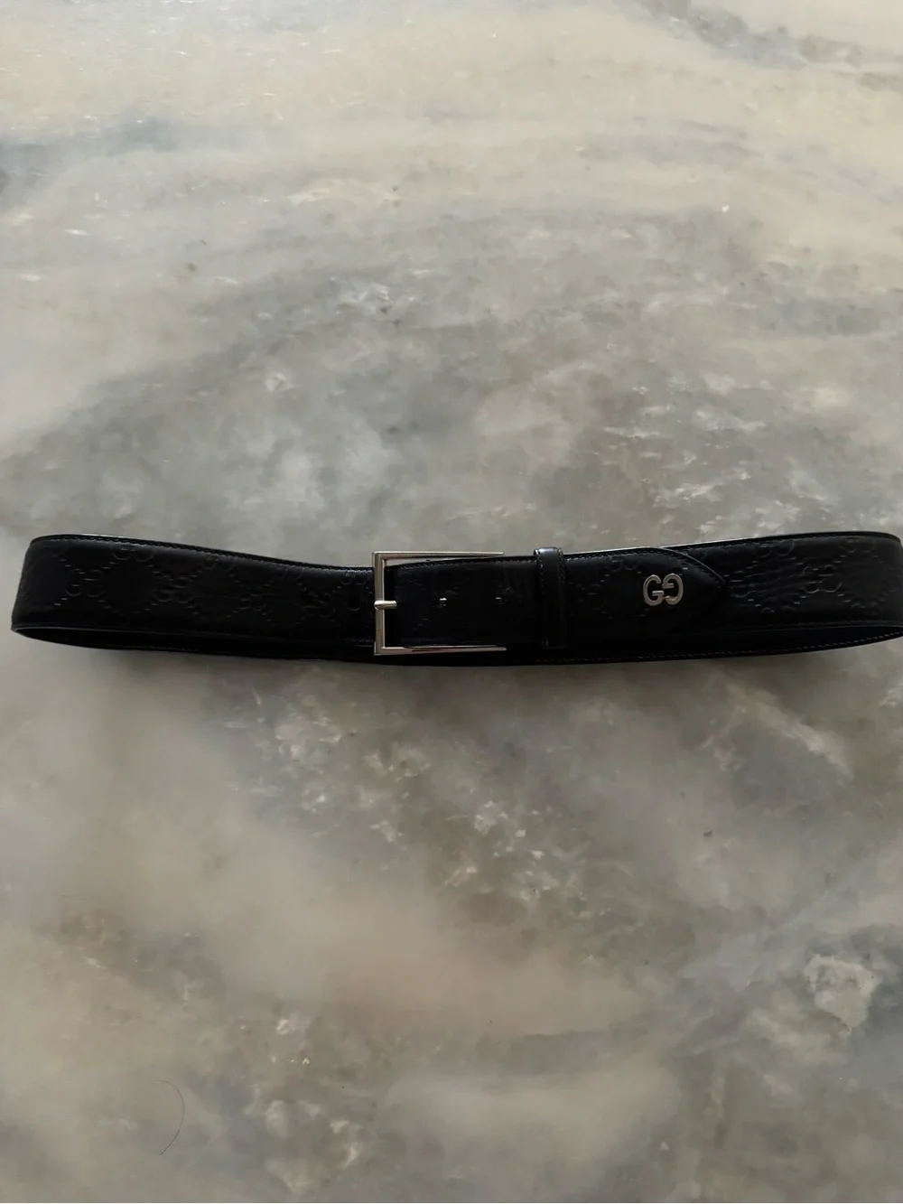 Gucci Signature Belt with GG Detail 1.5 Width Black